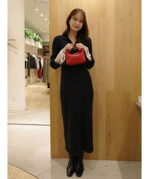 LAGUNAMOON（ラグナムーン）の「ラメブレンドレースカフスニットワンピース（ワンピース・レディース・ネイビー/ベージュ/ピンク・MEDIUM/SMALL）」の13枚目の写真