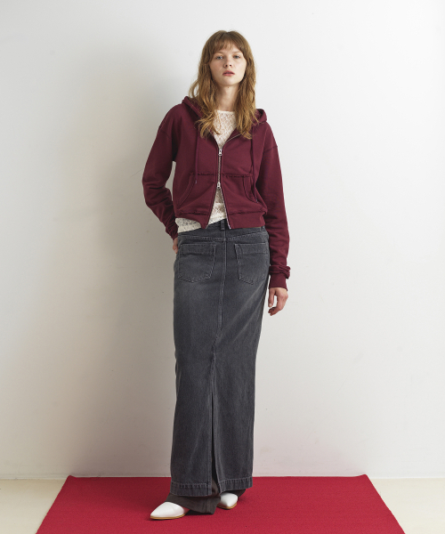 AOPT（アオプト）の「RAW CUT HOODIE ZIP-UP - WINE（パーカー・レディース・その他・SMALL/MEDIUM）」の2枚目の写真