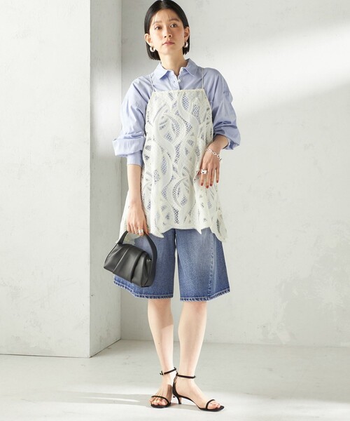 SHIPS(シップス)の「〈手洗い可能〉刺繍 スカラップ レース キャミソール(キャミソール・レディース・ナチュラル・ONE SIZE)」の2枚目の写真