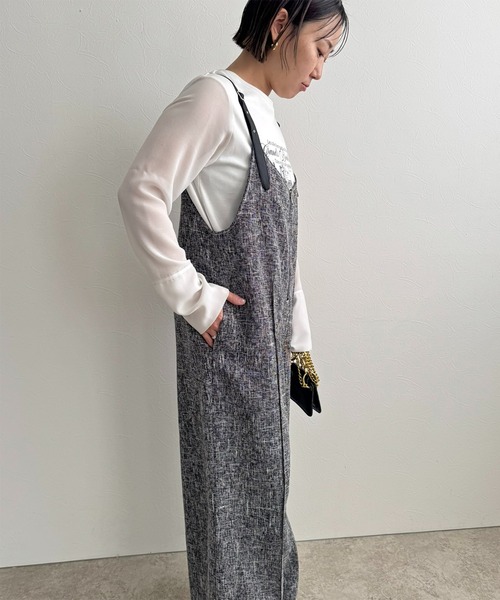 LHELBIE(レルビエ)の「ベルテッドサロペット(サロペット/オーバーオール・レディース・インディゴブルー/ブラック/オフホワイト・M)」の9枚目の写真