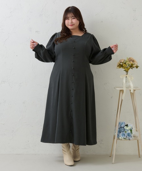 Louiosy(ルオシー)の「【大きいサイズ】ボタンデザインワンピース(ワンピース・レディース・チャコールグレー/アイボリー/グリーン・X-LARGE/3L/4L)」の2枚目の写真