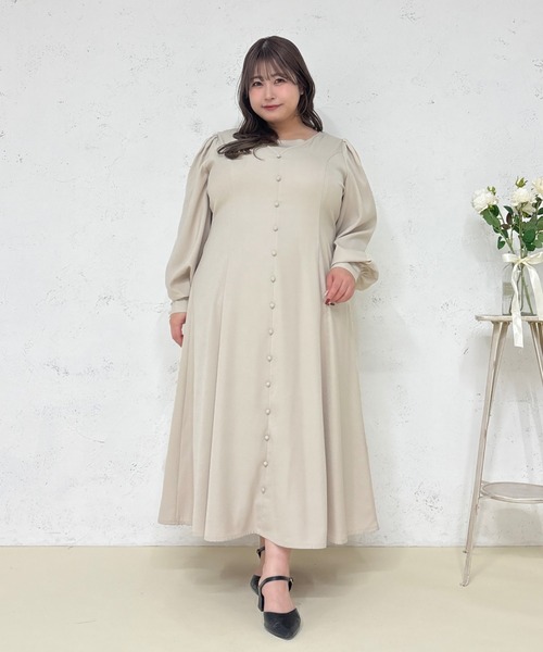 Louiosy(ルオシー)の「【大きいサイズ】ボタンデザインワンピース(ワンピース・レディース・チャコールグレー/アイボリー/グリーン・X-LARGE/3L/4L)」の16枚目の写真