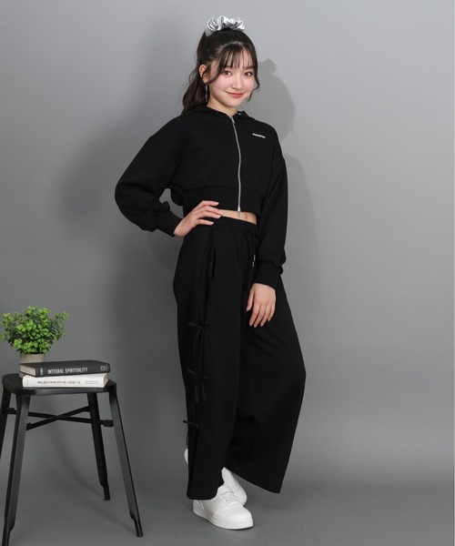 PINKHUNT(ピンクハント)の「PINKHUNT サイドリボンスウェットロングパンツ 1301K (トップス別売り)(その他パンツ・キッズ・ブラック/アッシュグレー・120cm/130cm/140cm/150cm/160cm)」の6枚目の写真