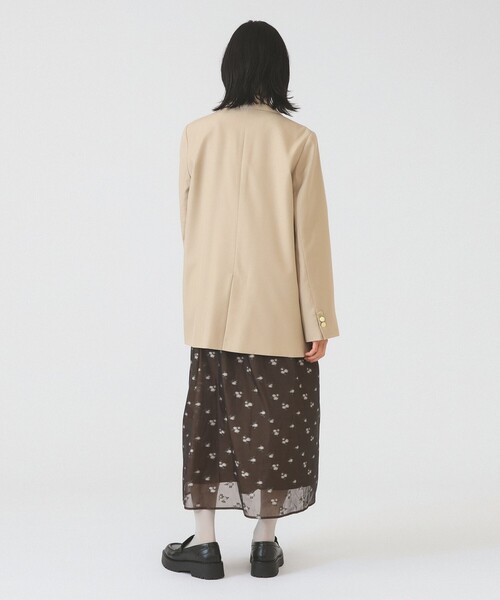 Ray BEAMS（レイビームス）の「4ボタン ダブル ブレザー（テーラードジャケット・レディース・ベージュ/ネイビー・0/1）」の14枚目の写真