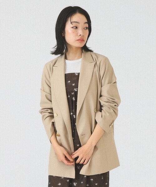 Ray BEAMS（レイビームス）の「4ボタン ダブル ブレザー（テーラードジャケット・レディース・ベージュ/ネイビー・0/1）」の15枚目の写真