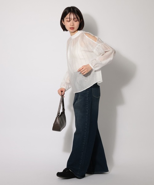 PAGEBOY（ページボーイ）の「2WAYショルダーブラウス（シャツ/ブラウス・レディース・ホワイト系その他/ブルー系その他/ブラック/オフホワイト・FREE）」の20枚目の写真