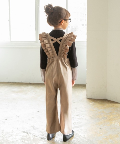 BRANSHES（ブランシェス）の「フリルサロペット（サロペット/オーバーオール・キッズ・ブラウン/チャコールグレー・150/140/110/90/130/100/120）」の12枚目の写真