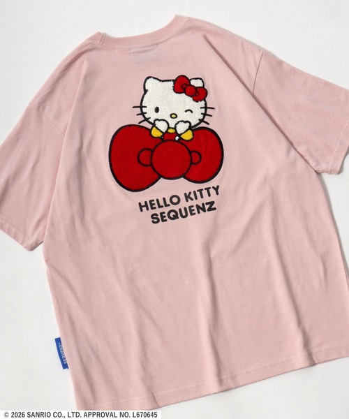 sanrio(サンリオ)の「HELLO KITTY EMBROIDERY TEE/ハローキティ サガラ刺繍 バックプリントTシャツ/ピチT・ビッグシルエット(Tシャツ/カットソー・レディース・ブラック/ライトブルー/ホワイト/ピンク・S/M/L)」の4枚目の写真