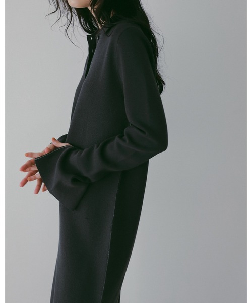 anuke(アンヌーク)の「Knit Polo Onepiece(ワンピース・レディース・チャコールグレー/ベージュ・36inch/38inch)」の7枚目の写真