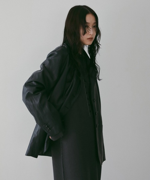 anuke(アンヌーク)の「Knit Polo Onepiece(ワンピース・レディース・チャコールグレー/ベージュ・36inch/38inch)」の8枚目の写真