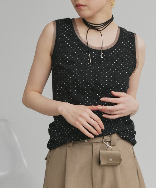 ad thie（アドティエ）の「チュール リブ タンクトップ（タンクトップ・レディース・ブラック/グレイッシュベージュ/オフホワイト/ブラウン/ホワイト系/チャコール/ブラック系/アイボリー系・MEDIUM/LARGE/LL）」の4枚目の写真
