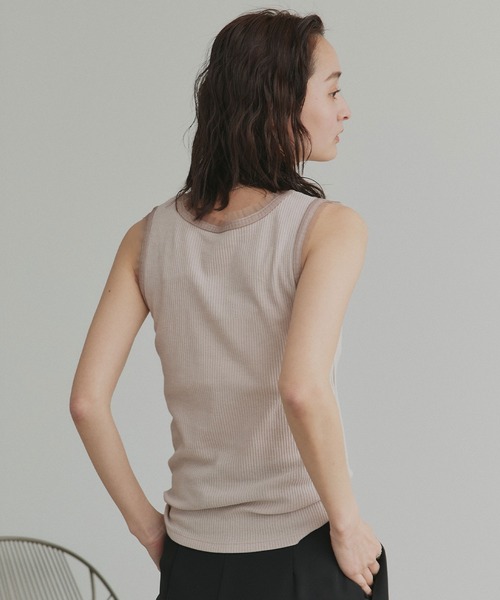 ad thie（アドティエ）の「チュール リブ タンクトップ（タンクトップ・レディース・ブラック/グレイッシュベージュ/オフホワイト/ブラウン・MEDIUM/LARGE）」の21枚目の写真