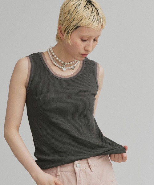 ad thie（アドティエ）の「チュール リブ タンクトップ（タンクトップ・レディース・ブラック/グレイッシュベージュ/オフホワイト/ブラウン/ホワイト系/チャコール/ブラック系/アイボリー系・MEDIUM/LARGE/LL）」の18枚目の写真