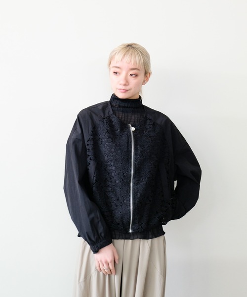 DOLLUPOOPS(ドールアップウップス)の「Lace Combination Zip-up Blouson(レース切替ジップアップブルゾン)(ブルゾン・レディース・ブラック/ベージュ・FREE)」の20枚目の写真