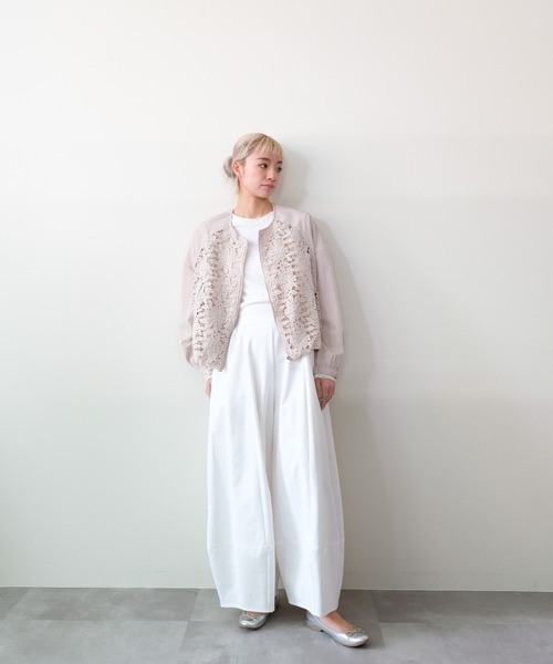 DOLLUPOOPS(ドールアップウップス)の「Lace Combination Zip-up Blouson(レース切替ジップアップブルゾン)(ブルゾン・レディース・ブラック/ベージュ・FREE)」の3枚目の写真