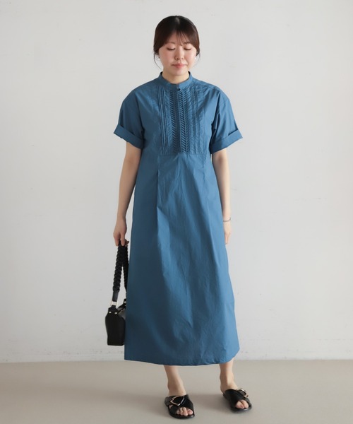 NOMBRE IMPAIR（ノンブルアンペール）の「ねじりピンタックタイプライター　スキッパーワンピース（ワンピース・レディース・チャコールグレー/ブルー・FREE）」の16枚目の写真