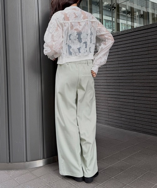 &g'aime（アンジェム）の「【&ｇ'aime 】シアージャカードブルゾン　Sheer Jacquard Blouson（ノーカラージャケット・レディース・ホワイト/ブラック・FREE）」の5枚目の写真