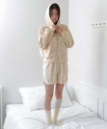 UNE MANSION（ユヌマンション）の「【2026SS新作アイテム】【セットアイテム】【ホームウェアとしても可能】ラブリーフラワーフードジップアップSET UP（ルームウェア/パジャマ）」