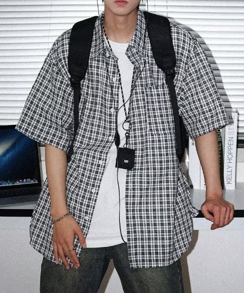 WYZ wear（ダブリューワイジィーウェア）の「チェック柄半袖シャツ/ユニセックス（シャツ/ブラウス・メンズ・ネイビー/ブラック・M/L）」の10枚目の写真
