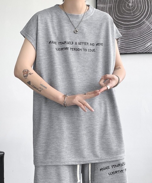 link lot（リンクロット）の「【2点セット】レタリング・ノースリーブ セットアップ（ルームウェア/パジャマ・メンズ・ブラック/グレー・L/M）」の6枚目の写真