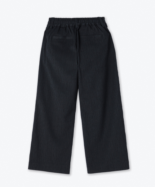 MUSINSA STANDARD KIDS（ムシンサスタンダードキッズ）の「クリンクルワンタックワイドバンディングパンツ[ブラック]（その他パンツ・レディース・その他・100/110/120/130/140/150/160）」の4枚目の写真