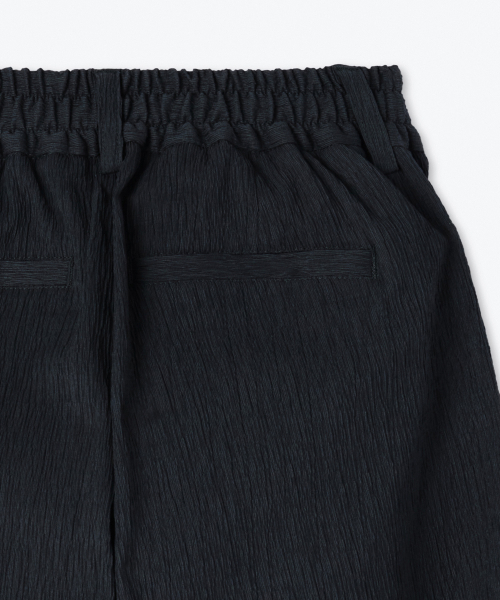 MUSINSA STANDARD KIDS（ムシンサスタンダードキッズ）の「クリンクルワンタックワイドバンディングパンツ[ブラック]（その他パンツ・レディース・その他・100/110/120/130/140/150/160）」の7枚目の写真