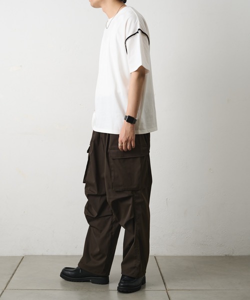 COLONY 2139（コロニートゥーワンスリーナイン）の「ストレッチツイルカーゴパンツ（カーゴパンツ・メンズ・ブラック/ホワイト/ブラウン・LARGE/MEDIUM）」の20枚目の写真
