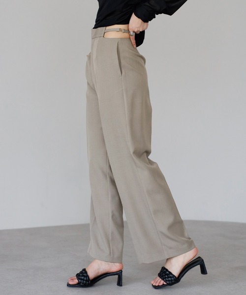 ENC（エンク）の「waist belt design straight pants / ウエストベルトデザインストレートパンツ（その他パンツ・レディース・ベージュ系その他/ブラック・FREE）」の2枚目の写真