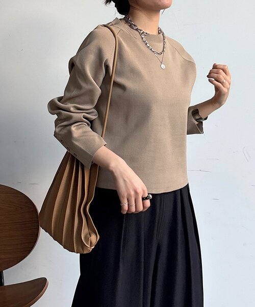 un dix cors(アンディコール)の「ランタンスリーブニット(ニット/セーター・レディース・サックスブルー/ブラック/オフホワイト/ベージュ・FREE)」の19枚目の写真