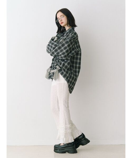 jouetie(ジュエティ)の「レースフリルフィットフレアパンツ(その他パンツ・レディース・ブルー/オフホワイト/ブラック・MEDIUM)」の6枚目の写真