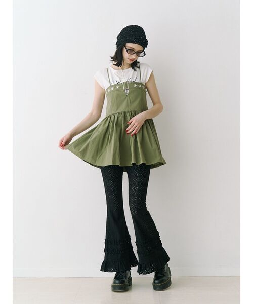 jouetie(ジュエティ)の「レースフリルフィットフレアパンツ(その他パンツ・レディース・ブルー/オフホワイト/ブラック・MEDIUM)」の9枚目の写真