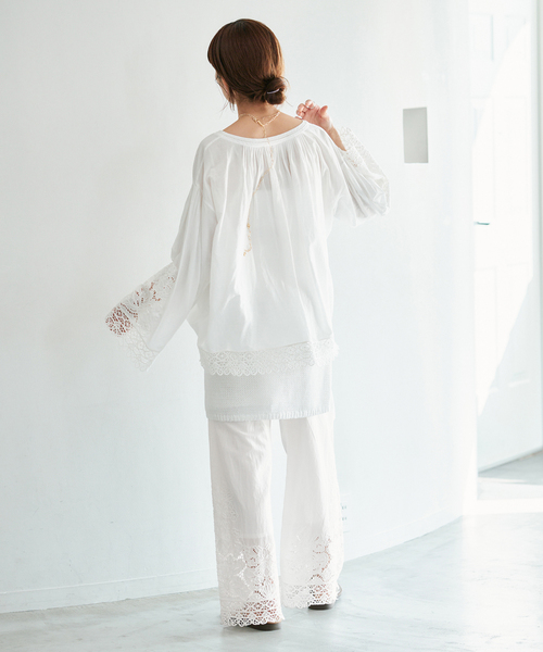 IENA（イエナ）の「カットワークレースパンツ（その他パンツ・レディース・ブラック/ホワイト・38/36）」の21枚目の写真