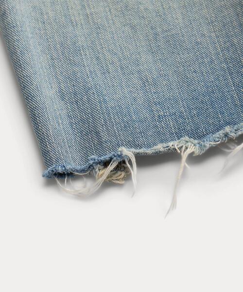 RRL（ダブル アール エル）の「ストレート フィット Byran デニム ショートパンツ（デニムパンツ・メンズ・ブルー・40/38/36/34/32/30/28）」の5枚目の写真