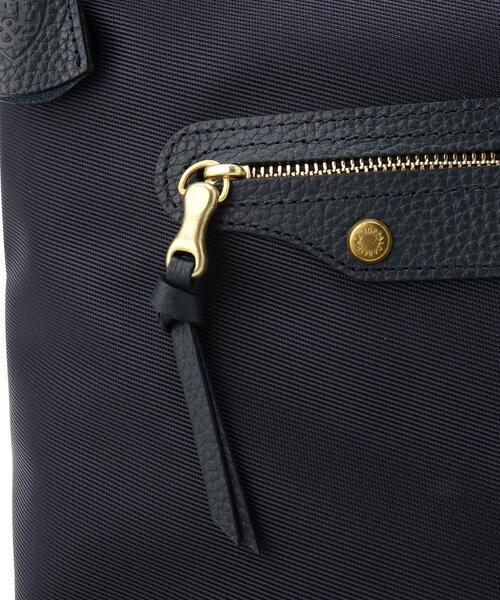 TOFF&LOADSTONE（トフアンドロードストーン）の「Key one handle（キーワンハンドル）（ハンドバッグ・レディース・ブラック/ネイビー・00）」の21枚目の写真