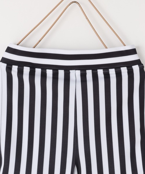 LOWRYS FARM（ローリーズファーム）の「ＳＷＩＭ／ストライプＳＥＴ　 661573（水着・キッズ・ブラック/ベージュ・110cm/130cm/120cm）」の13枚目の写真