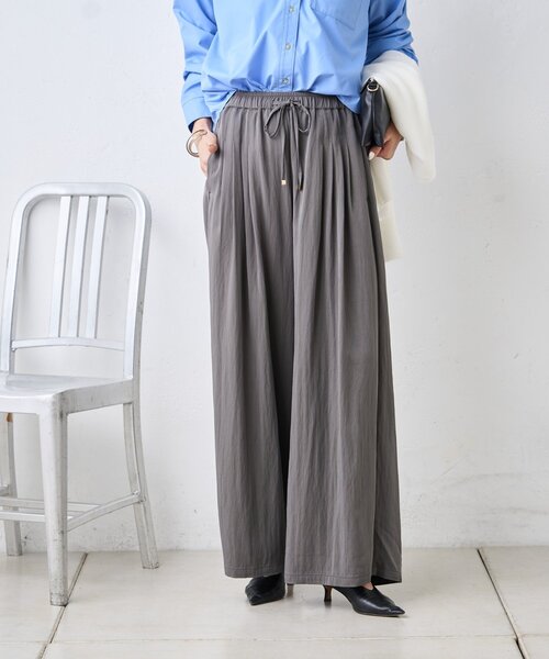 Jena espace merveilleux（ジェナ　エスパスメルヴェイユ）の「マルチタックワイドパンツ（その他パンツ・レディース・チャコールグレー/アイボリー/イエロー・FREE）」の3枚目の写真