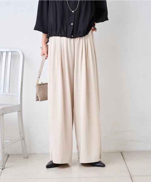 Jena espace merveilleux（ジェナ　エスパスメルヴェイユ）の「マルチタックワイドパンツ（その他パンツ・レディース・チャコールグレー/アイボリー/イエロー・FREE）」の6枚目の写真