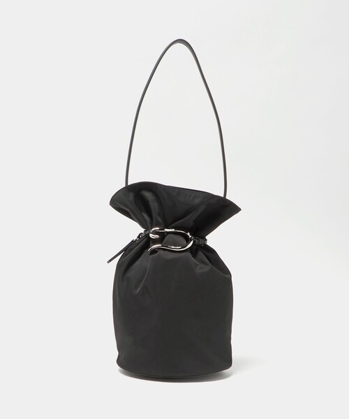 LE VERNIS（ル・ベルニ）の「＜LE VERNIS＞Poire バケット ショルダーバッグ M（ショルダーバッグ・レディース・ブラック・FREE）」の4枚目の写真