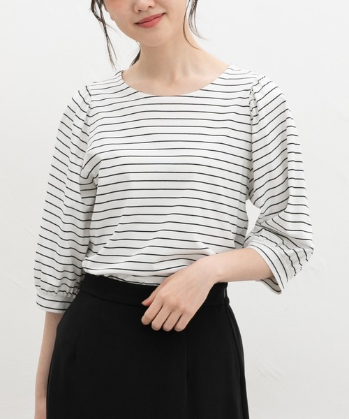 Honeys(ハニーズ)の「【ハニさら・接触冷感・UVカット】ボリューム6分袖トップス(Tシャツ/カットソー・レディース・ホワイト×ブラック/ブラック/イエロー/オレンジ/ホワイト・3L/L/LL/M/S)」の3枚目の写真