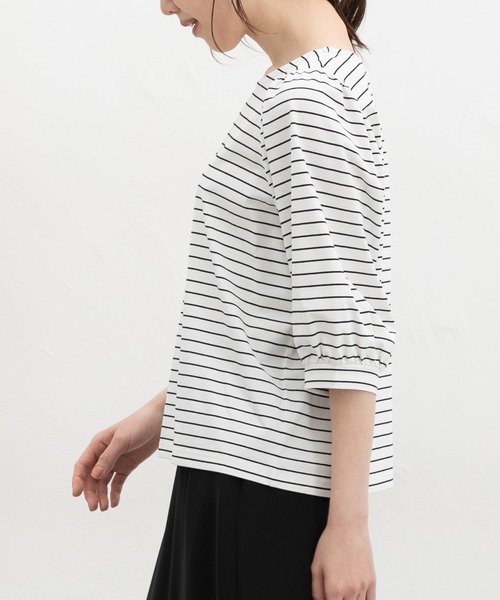 Honeys(ハニーズ)の「【ハニさら・接触冷感・UVカット】ボリューム6分袖トップス(Tシャツ/カットソー・レディース・ホワイト×ブラック/ブラック/イエロー/オレンジ/ホワイト・3L/L/LL/M/S)」の14枚目の写真