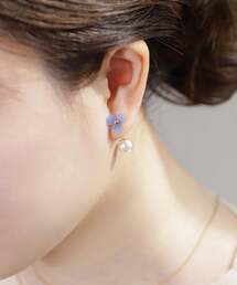 ANEMONE（アネモネ）の「フラワー×パールバックキャッチピアス（ピアス（両耳用））」