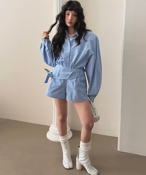 Aelina(エリナ)の「ストライプ柄シャツショートパンツセットアップ(セットアップ・レディース・ダークベージュ/ブルー・FREE)」の21枚目の写真