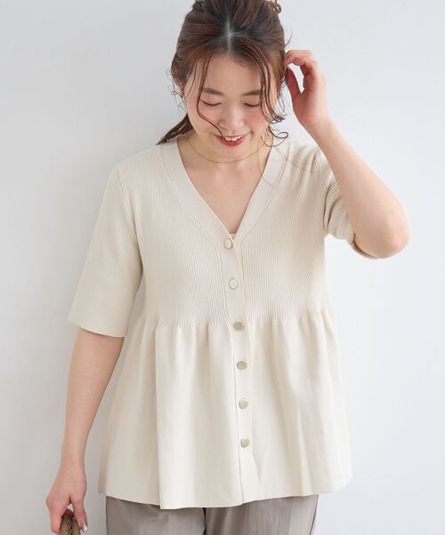 le.coeur blanc（ルクールブラン）の「TORRAZZO DONNA別注フレアラインリブニット（ニット/セーター・レディース・アイボリー/グリーン・38）」の7枚目の写真