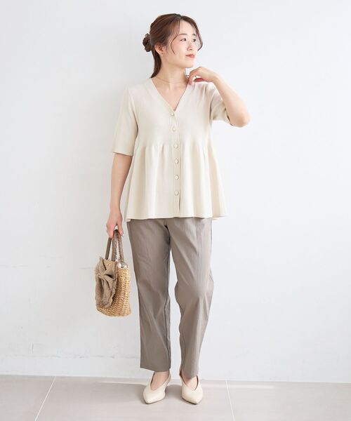 le.coeur blanc（ルクールブラン）の「TORRAZZO DONNA別注フレアラインリブニット（ニット/セーター・レディース・アイボリー/グリーン・38）」の9枚目の写真