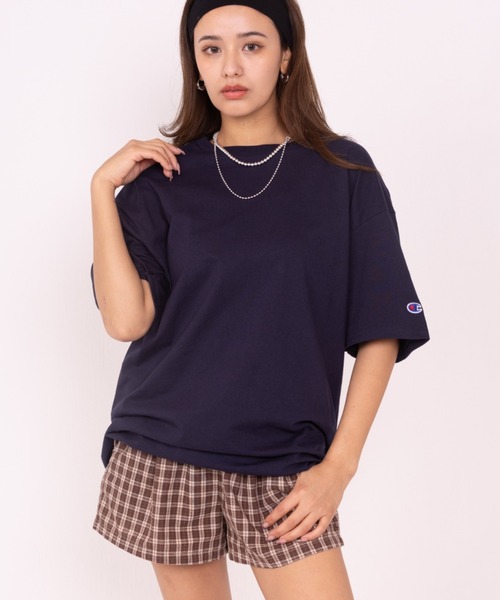 Champion(チャンピオン)の「【Champion/チャンピオン】Authentic T-SHIRTS オーバーサイズ ワンポイント刺繍 半袖Tシャツ ユニセックス(Tシャツ/カットソー・レディース・ホワイト/ネイビー/ブラック/チャコールグレー/グレー/ダークグリーン・L/XL/M)」の22枚目の写真