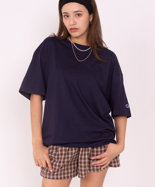 Champion(チャンピオン)の「【Champion/チャンピオン】Authentic T-SHIRTS オーバーサイズ ワンポイント刺繍 半袖Tシャツ ユニセックス(Tシャツ/カットソー・レディース・ホワイト/ネイビー/ブラック/チャコールグレー/グレー/ダークグリーン・L/XL/M)」の18枚目の写真