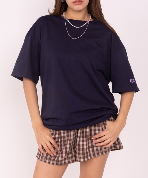 Champion(チャンピオン)の「【Champion/チャンピオン】Authentic T-SHIRTS オーバーサイズ ワンポイント刺繍 半袖Tシャツ ユニセックス(Tシャツ/カットソー・レディース・ホワイト/ネイビー/ブラック/チャコールグレー/グレー/ダークグリーン・L/XL/M)」の17枚目の写真