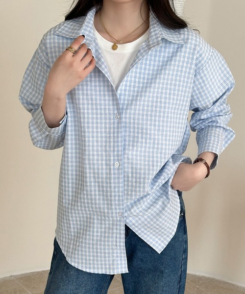 DAY CLOSET(デイ クローゼット)の「【シワになりにくい/袖口ボタン付き】長袖 レギュラーカラー ギンガムチェック オーバーサイズシャツ レディース(シャツ/ブラウス・レディース・レッド/ライトブルー・L/M)」の11枚目の写真