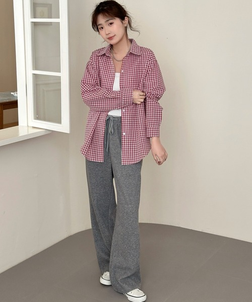 DAY CLOSET(デイ クローゼット)の「【シワになりにくい/袖口ボタン付き】長袖 レギュラーカラー ギンガムチェック オーバーサイズシャツ レディース(シャツ/ブラウス・レディース・レッド/ライトブルー・L/M)」の8枚目の写真