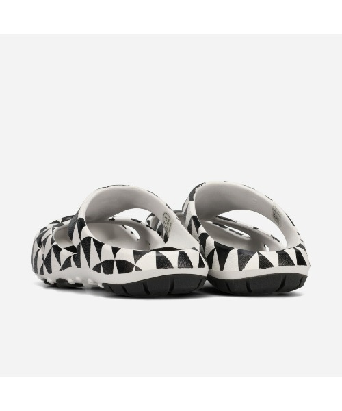 KEEN(キーン)の「KEEN SHANTI ARTS ESOW × GINZA GL / キーン シャンティ アーツ / 1031821(サンダル・メンズ・ホワイト・26cm/25cm/24cm/23cm/29cm/28cm/27cm)」の3枚目の写真